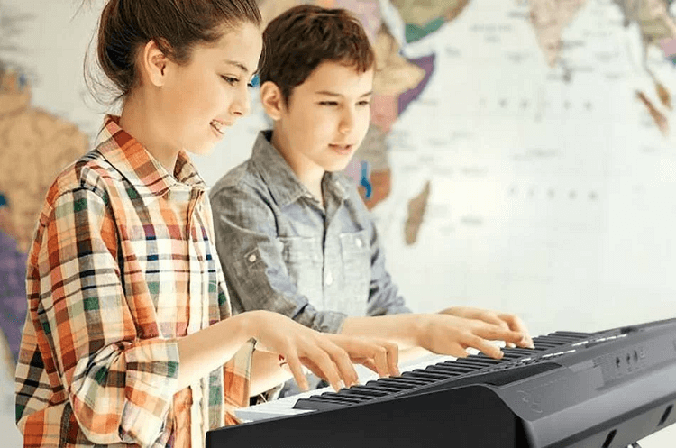 Workshop: Children's music improvisation with a machine